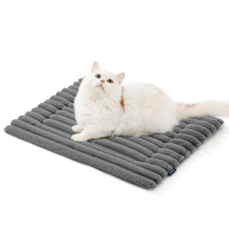 Self-Warming Pet Bed